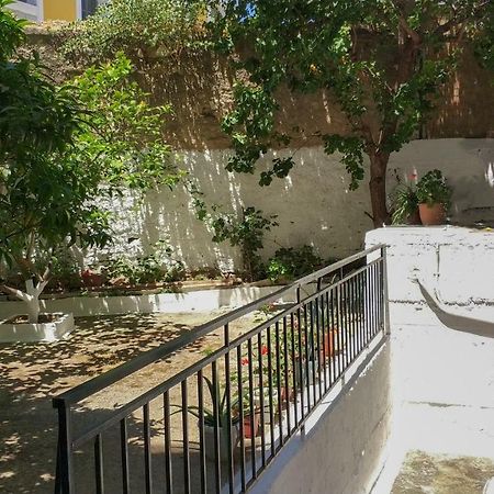Mary'S Room Samos Town Exterior foto